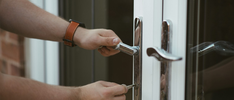 24 hour key locksmith Irvine